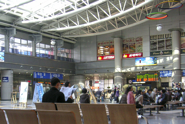 龍山駅
