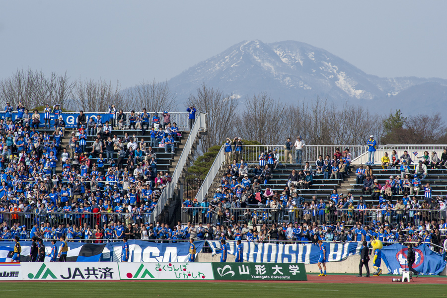 NDソフトスタジアム山形